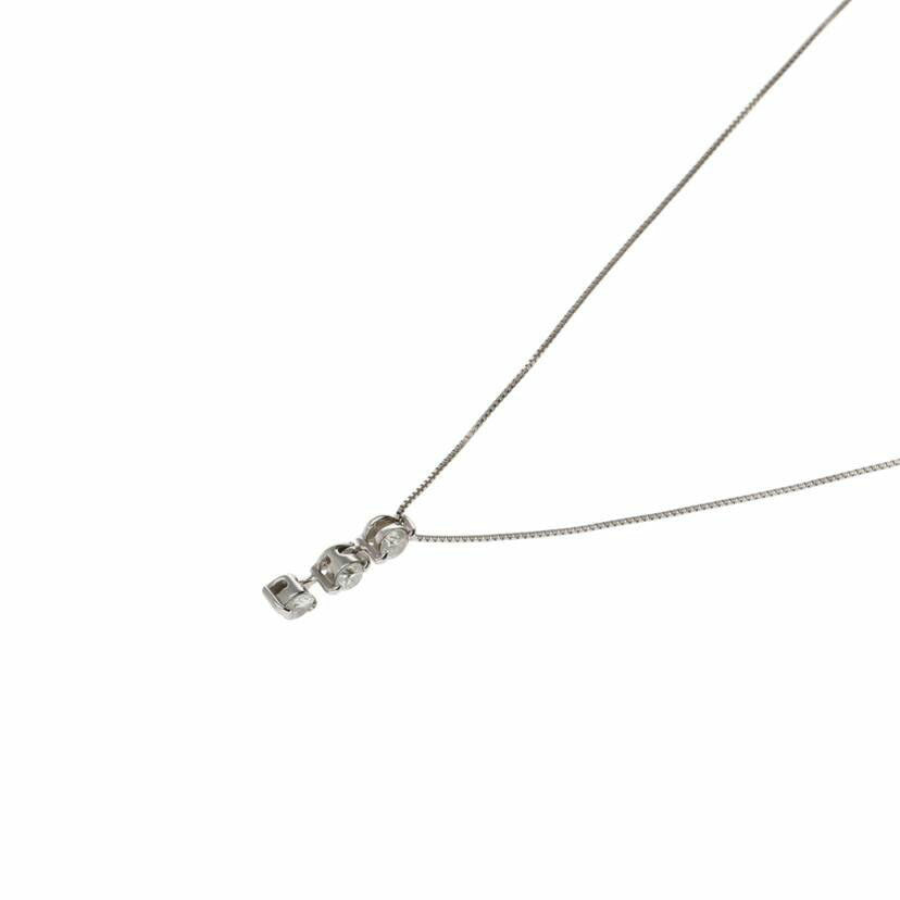 Ｋ１８ＷＧ/Ｋ１８ＷＧダイヤＮＣ　０．３０／４２ｃｍ鑑/1.6//0.30/Aランク/75