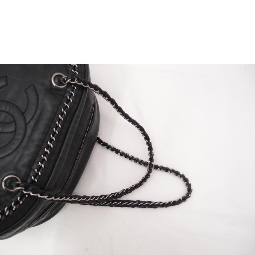 ＣＨＡＮＥＬ シャネル シルバー金具 黒 ショルダーバッグ 