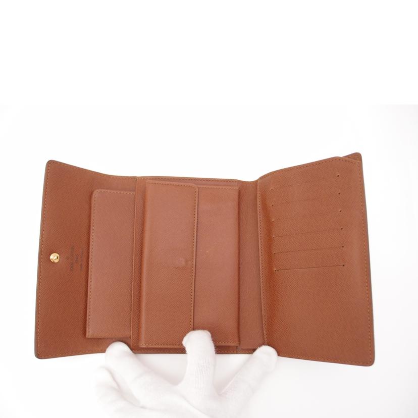 ＬＯＵＩＳ　ＶＵＩＴＴＯＮ ルイヴィトン　三つ折り財布　茶　レディース/ポルトトレゾールエテュイパピエ／モノグラム/M61202//SP1000/ABランク/69