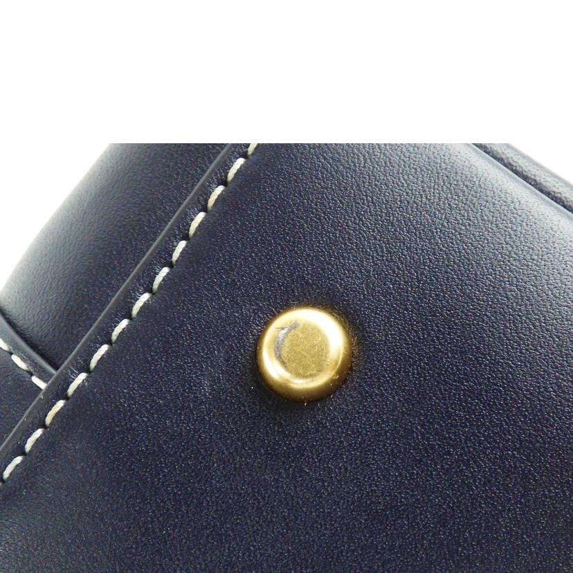 ＴＯＲＹ　ＢＵＲＣＨ トリーバーチ/ペリー　スモール　トリプルコンパートメント　トート/10010539//10-21/ABランク/64