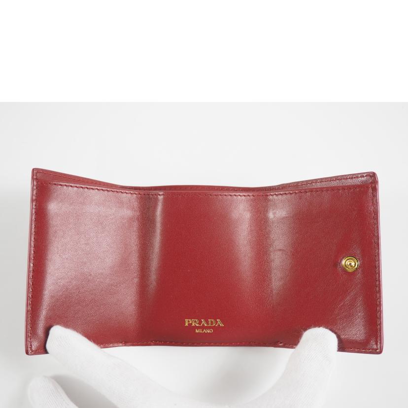 ＰＲＡＤＡ プラダ/３つ折り財布／レッド/1MH021//ABランク/79