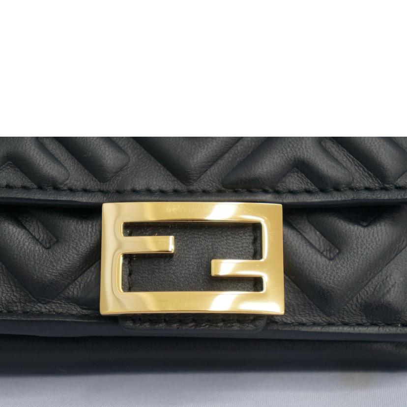 ＦＥＮＤＩ フェンディ/バケットズッカ／ミニ財布/8M0395 AAJD F0KUR//Aランク/07