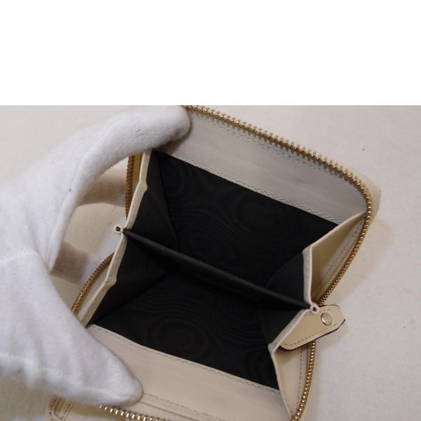 ＧＵＣＣＩ グッチ　ラウンドファスナー財布　レザー　白　レディース/マイクログッチ二つ折り財布／ホワイト/449395//525***/ABランク/69