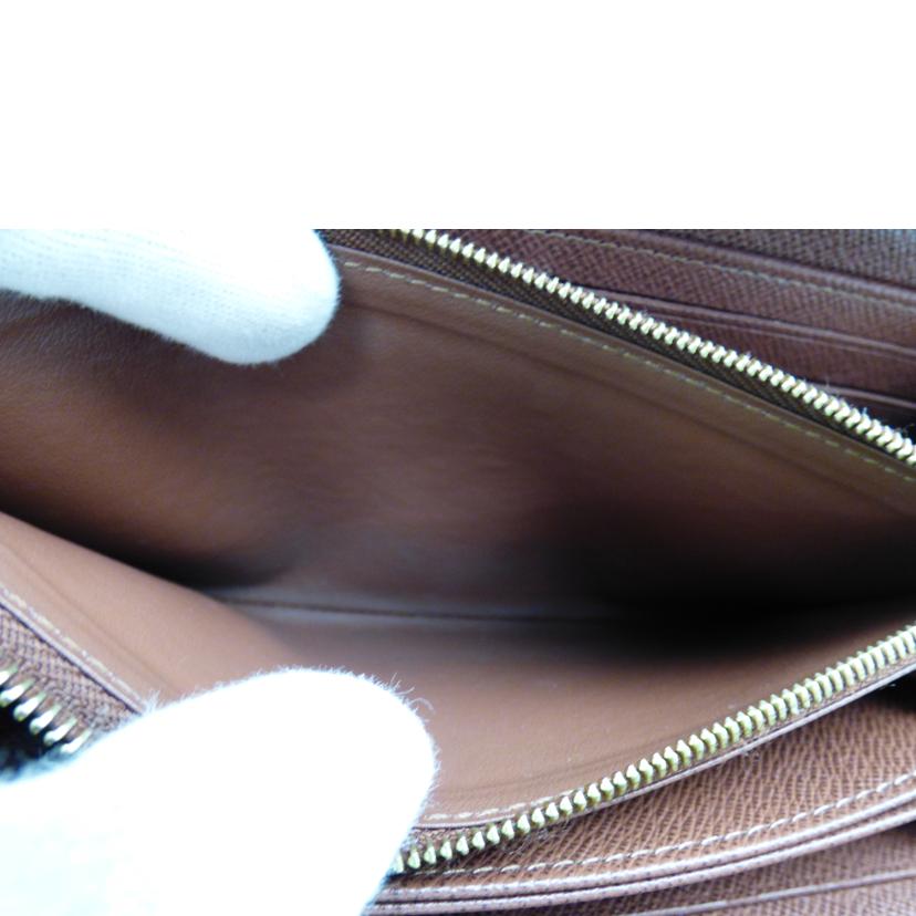 ＬＯＵＩＳ　ＶＵＩＴＴＯＮ ルイ・ヴィトン/ジッピー・ウォレット／モノグラム/M42616//GI5200/ABランク/64