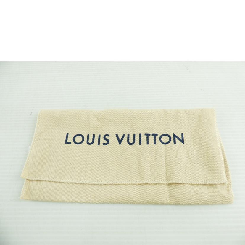 ＬＯＵＩＳ　ＶＵＩＴＴＯＮ ルイ・ヴィトン/ジッピー・ウォレット／モノグラム/M42616//GI5200/ABランク/64