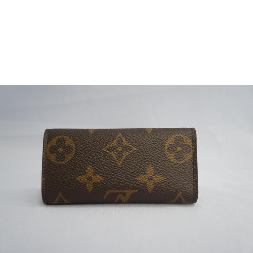 ＬＯＵＩＳ　ＶＵＩＴＴＯＮ ルイヴィトン/ミュルティクレ　４連/M69517//ICタグ/Bランク/07