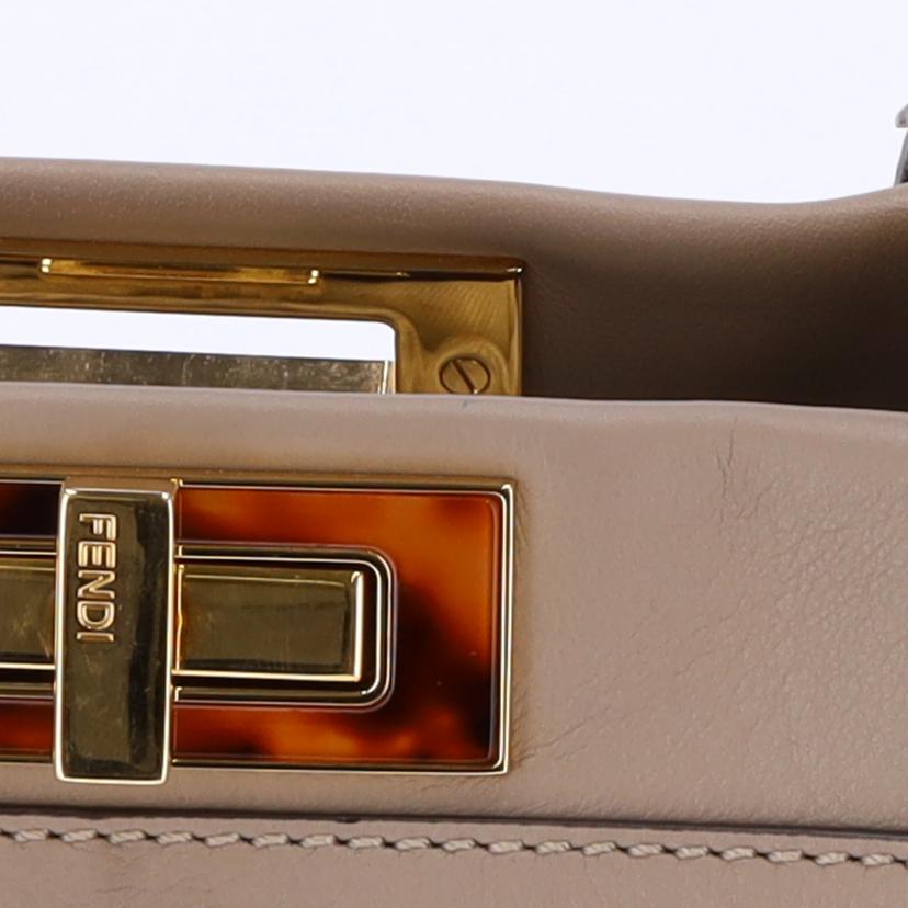 ＦＥＮＤＩ フェンディ/ピーカブーレギュラー／グレージュ/8BN290//ABランク/75