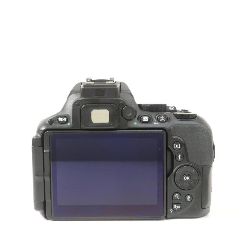 Ｎｉｋｏｎ ニコン/デジタル一眼カメラ　ダブルズームキット/D5500//2109712/ABランク/65