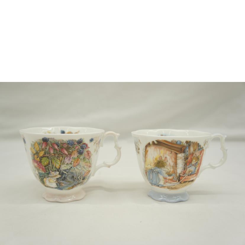 Ｒｏｙａｌ　Ｄｏｕｌｔｏｎ ロイヤルドルトン/ブランブリーヘッジ　カップ＆ソーサー四季４客組//Aランク/05