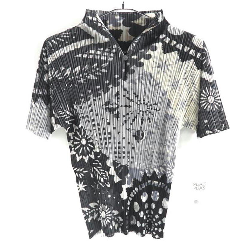 ＰＬＥＡＴＳ　ＰＬＥＡＳＥ　　ＩＳＳＥＹ　ＭＩＹＡＫＥ プリーツ プリーズ イッセイ ミヤケ/プリーツ加工　ブラウス　半袖/PP12-JK604//SAランク/79