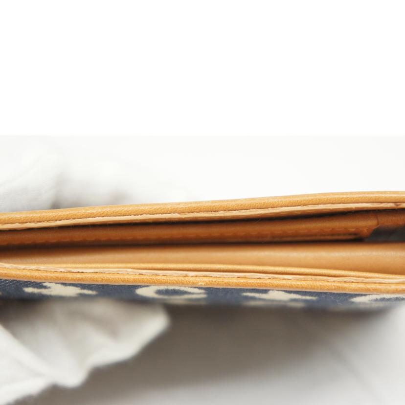 ＣＥＬＩＮＥ セリーヌ/Ｃブラゾン２つ折り財布/L20//Bランク/05