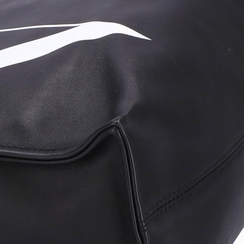 ＶＡＬＥＮＴＩＮＯ　ＧＡＲＡＮＡＮＩ ヴァレンティノ/ＶＬＴＮ／伊勢丹限定レザートート　　ＢＬＫ／ＷＨＴ//ABランク/75