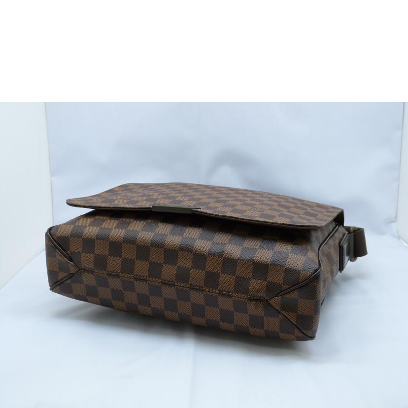 ＬＯＵＩＳ　ＶＵＩＴＴＯＮ ルイ・ヴィトン/ディストリクトＰＭ/N41213//CA4145/Aランク/03