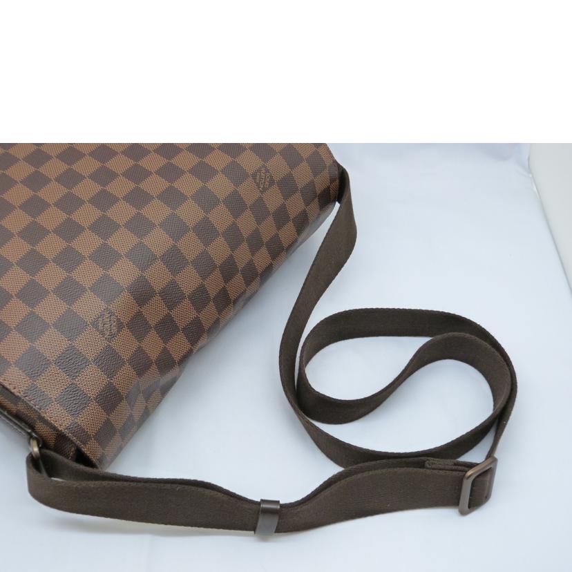 ＬＯＵＩＳ　ＶＵＩＴＴＯＮ ルイ・ヴィトン/ディストリクトＰＭ/N41213//CA4145/Aランク/03