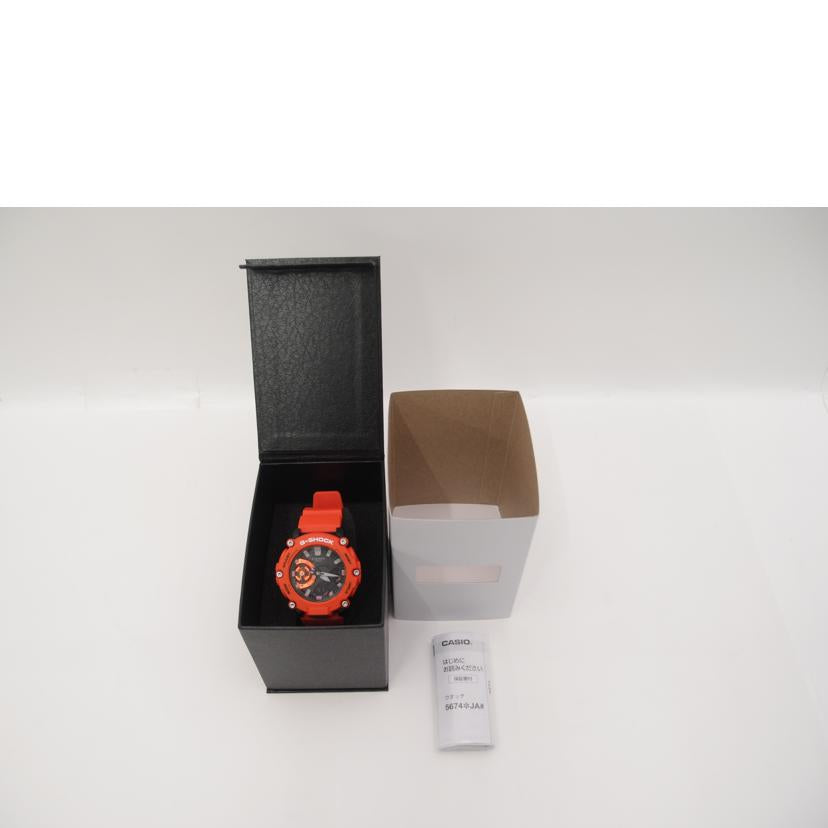 ＣＡＳＩＯ カシオ　腕時計　オレンジ　カーボン/Ｇ－ＳＨＯＣＫ／２２００シリーズ／デジアナ/GA-2200M-4AJF//B6A58L/Aランク/69