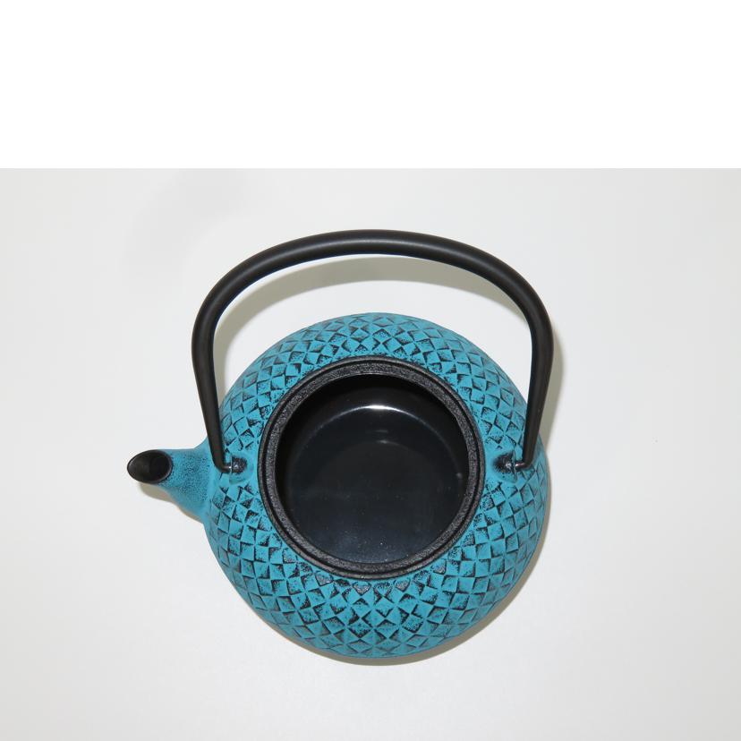 Ｒｏｊｉ ロジ/南部鉄器　カラーポット　斜め格子　／　ターコイズブルー/99-20TU//SAランク/81