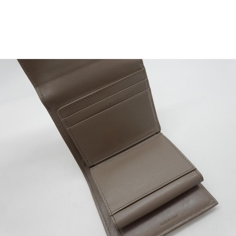 ＣＥＬＩＮＥ　　 ｾﾘｰﾇ/スモールトリフォールドウォレット／グレインドレザー／ペブル/10B573BEL.10BL//ABランク/02