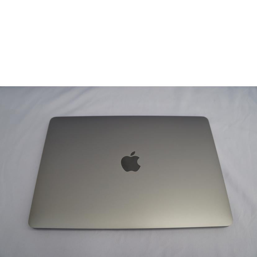 ａｐｐｌｅ アップル/ＭＡＣ　ＢＯＯＫ　ＰＲＯ１３－ｉｎｃｈ（２０１８、ＦＯＵＲ，ＴＨＵＮＤＥＲＢＯＬＴ　３　ＰＯＲＴＳ）/Z07V006C//C02XW7GJHD2/ABランク/07