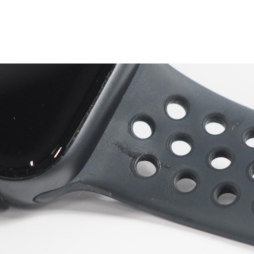 Ａｐｐｌｅ アップル/Ａｐｐｌｅ　Ｗａｔｃｈ　Ｎｉｋｅ　ＳＥ　ＧＰＳ　４４ｍｍ/MYYK2J/A//H4HFP1KFQ1N2/Bランク/79