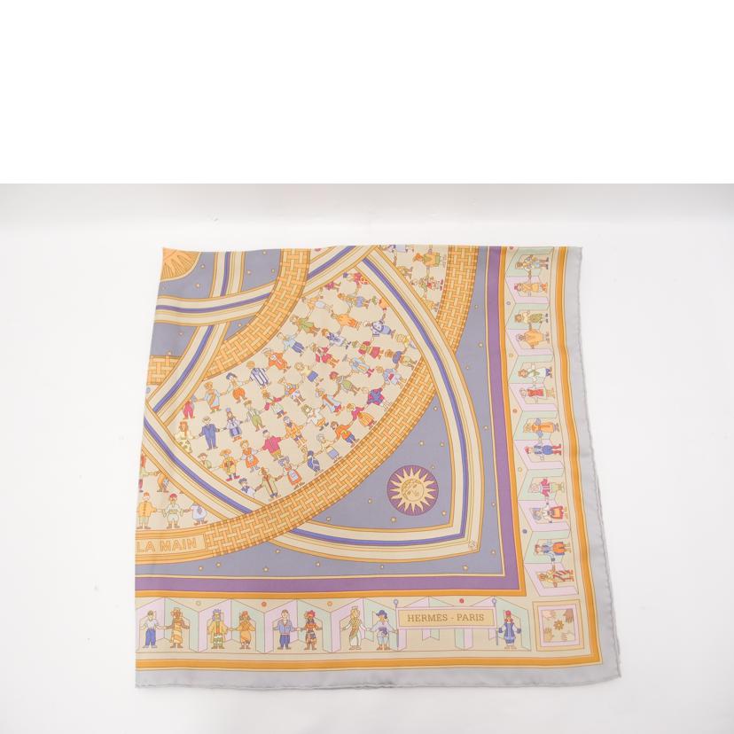 ＨＥＲＭＥＳ　 エルメス　スカーフ　薄紫　”手を差しのべる"　レディース/カレ９０／ＤＯＮＮＥＲ　ＬＡ　ＭＡＩＮ／パープル//ABランク/69