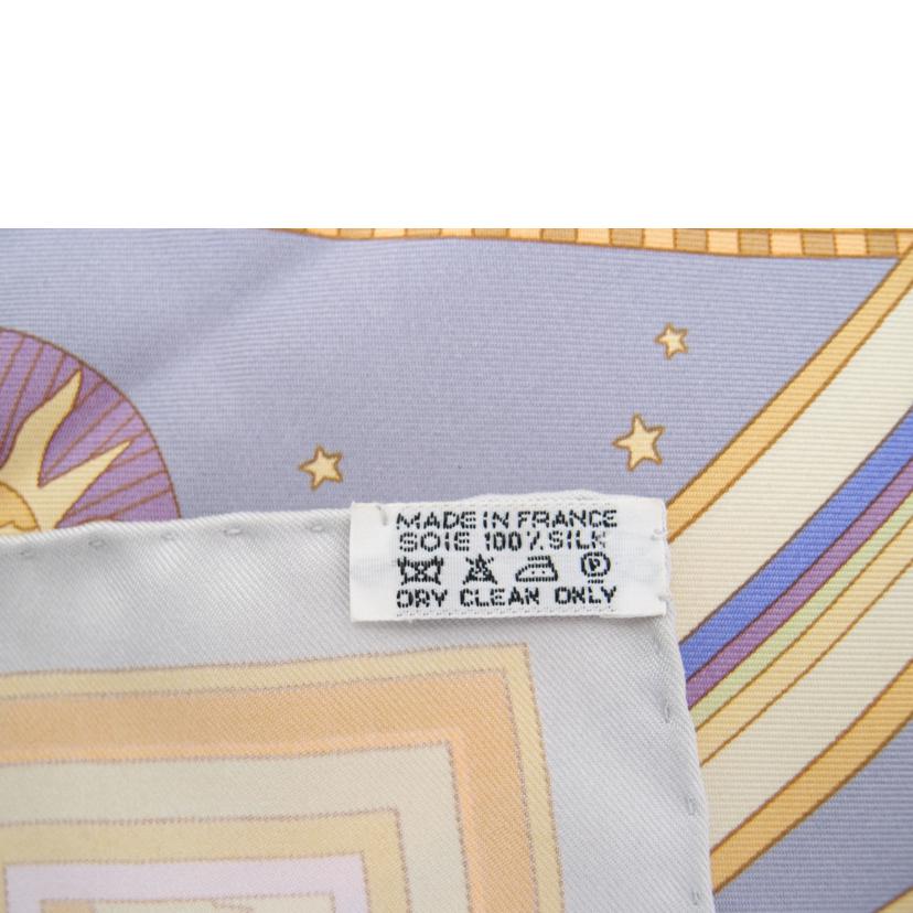 ＨＥＲＭＥＳ　 エルメス　スカーフ　薄紫　”手を差しのべる"　レディース/カレ９０／ＤＯＮＮＥＲ　ＬＡ　ＭＡＩＮ／パープル//ABランク/69