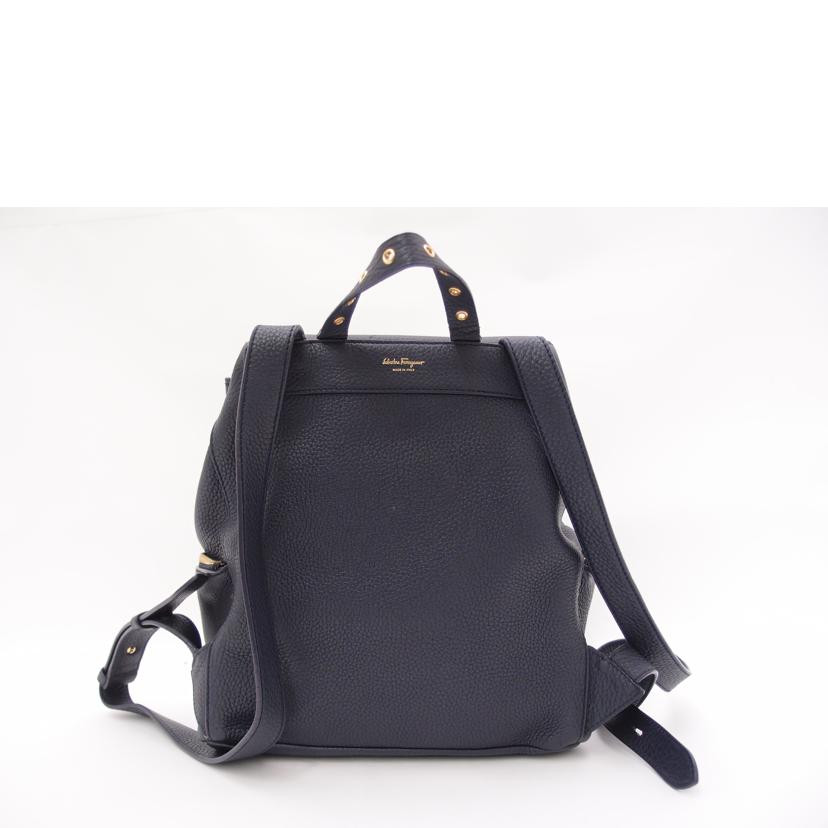Ｆｅｒｒａｇａｍｏ　 フェラガモ　リュック　レザー　紺　ガンチーニ　レディース/キャロルバックパック／ネイビー/AU-21 G584//Aランク/69