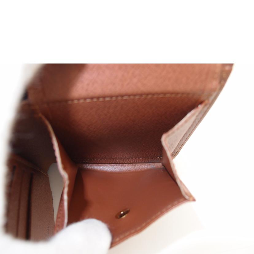 ＬＯＵＩＳ　ＶＵＩＴＴＯＮ ルイヴィトン　二つ折り財布　メンズ/ポルトフォイユ・マルコ／モノグラム/M61675//CA1185/Aランク/69