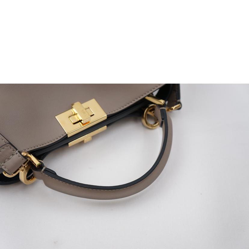 ＦＥＮＤＩ フェンディ/ピーカブー　２ＷＡＹハンド/8BN302-SMQ-218-10429//ABランク/67