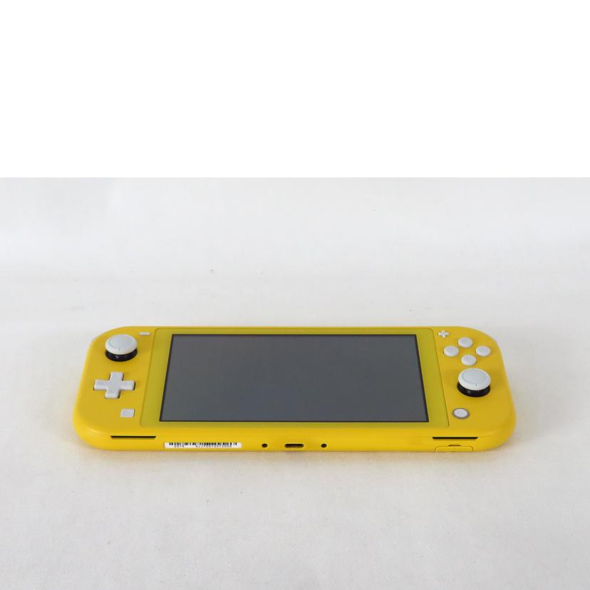 Ｎｉｎｔｅｎｄｏ 任天堂/Ｓｗｉｔｃｈ　Ｌｉｔｅ　／　イエロー/HDH-001//XJJ70010515009/ABランク/81
