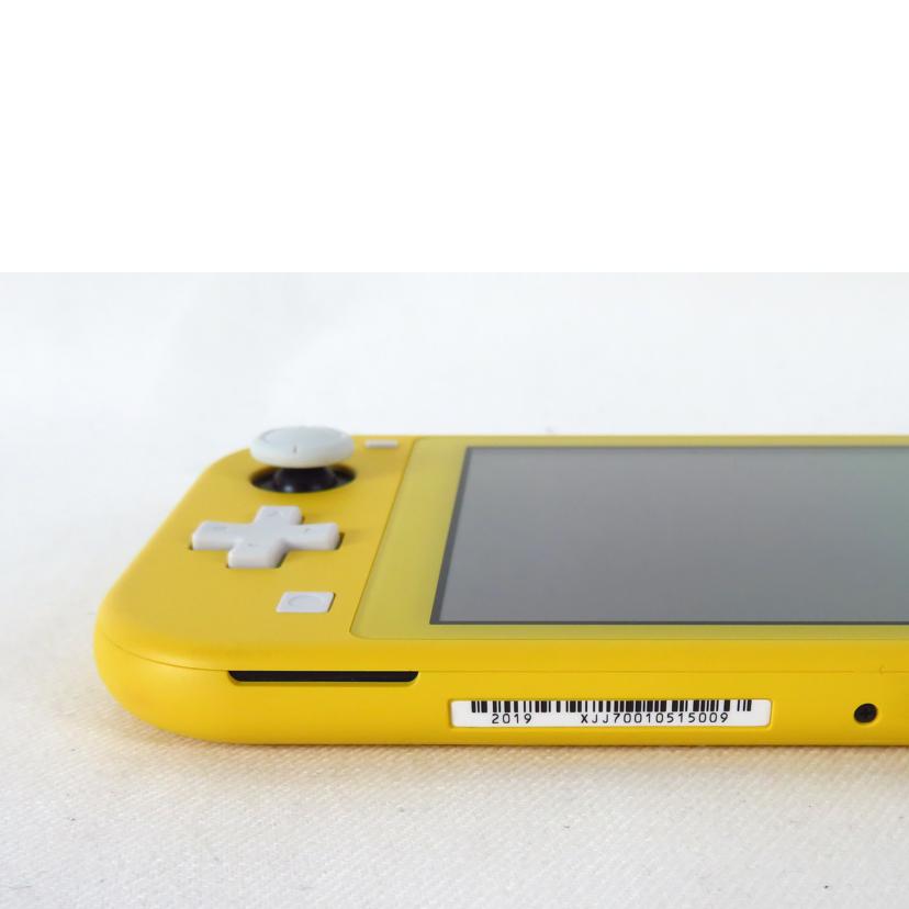 Ｎｉｎｔｅｎｄｏ 任天堂/Ｓｗｉｔｃｈ　Ｌｉｔｅ　／　イエロー/HDH-001//XJJ70010515009/ABランク/81