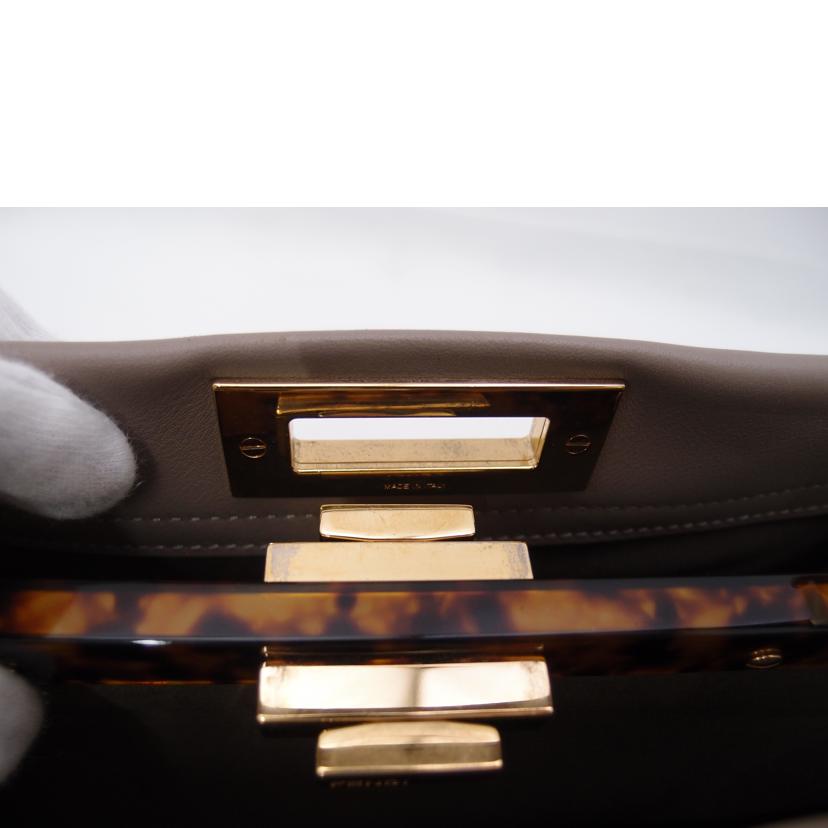 ＦＥＮＤＩ　 フェンディ　ハンドバック　ショルダーバッグ　２ＷＡＹ　斜め掛け　肩掛け　べっ甲調　レディース　/ピーカブーミディアム／グレーベージュ/8BN290//Aランク/69