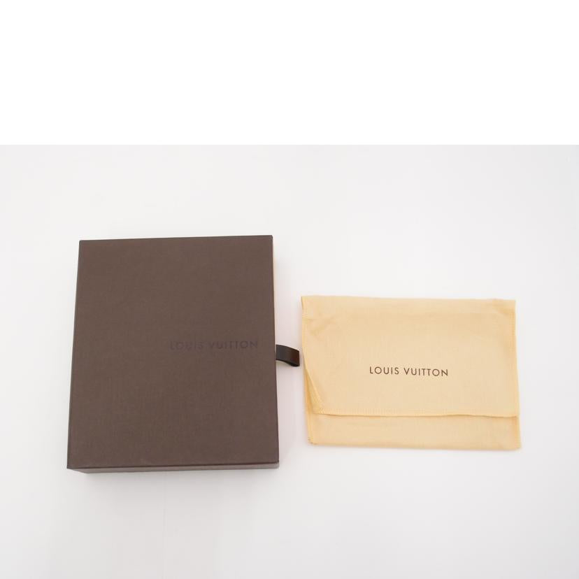 ＬＯＵＩＳ　ＶＵＩＴＴＯＮ ルイ・ヴィトン　小銭入れ　赤　財布　コインケース/ジッピーコインパース／ヴェルニレイユール／ポムダムール/M58065//TS5101/Aランク/69