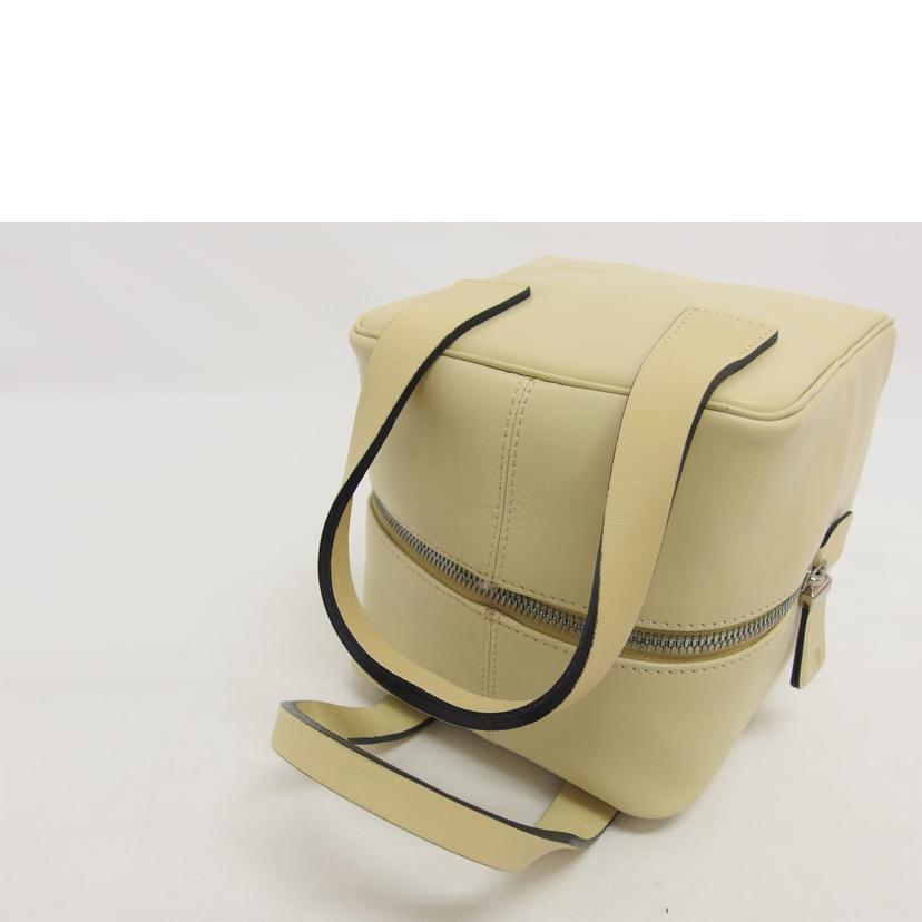 ＢＡＬＬＹ バリー/スクエア／レザーハンドバッグ／ベージュ//ABランク/04