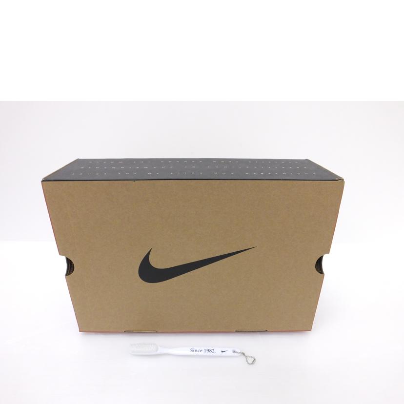 ＮＩＫＥ/ＡＩＲ　ＦＯＲＣＥ１ＭＩＤ＇０７・／２８．５ｃｍ/DZ2672-101//Aランク/88