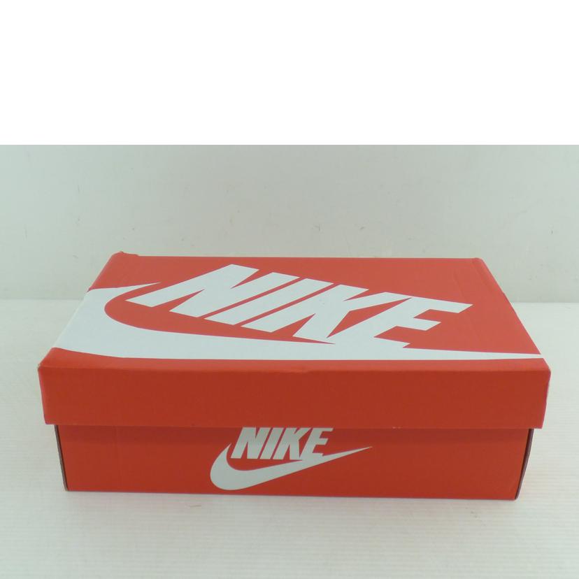 ＮＩＫＥ ナイキ/ＮＩＫＥ　ＣＯＵＲＴ　ＬＥＧＡＣＹ　ＬＩＦＴ/DM7590-001//ABランク/64