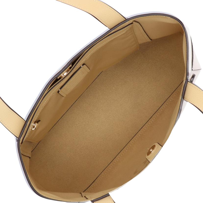 ＣＯＡＣＨ コーチ/ホース　アンド　キャリッジ　トートバッグ／バニラクリーム/C4063//L21**/Aランク/75