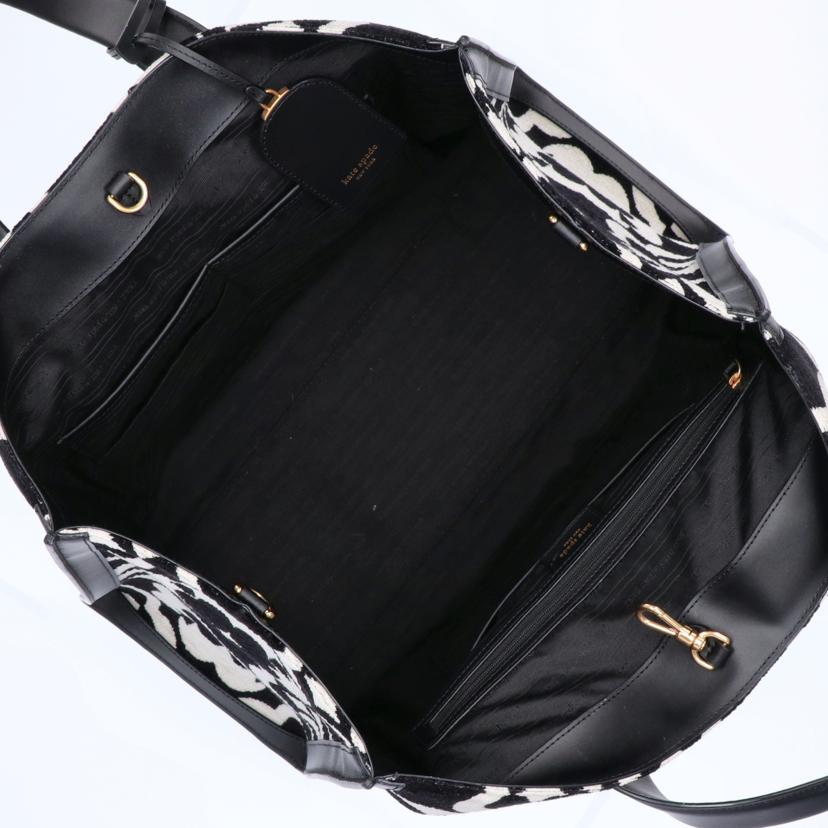 ｋａｔｅ　ｓｐａｄｅ ケイトスペード/スペードフラワーモノグラムラージトートバッグ/K9959 マンハッタンシェニール//Bランク/75