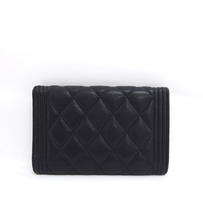ＣＨＡＮＥＬ　 シャネル/ボーイシャネル／三つ折り財布／ブラック//301*****/ABランク/04