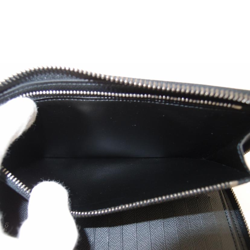 ＬＯＵＩＳ　ＶＵＩＴＴＯＮ ルイヴィトン　ラウンドファスナー長財布/ジッピーウォレット・ヴェルティカル／モノグラムエクリプス/M62295//RFID確認済/Aランク/69