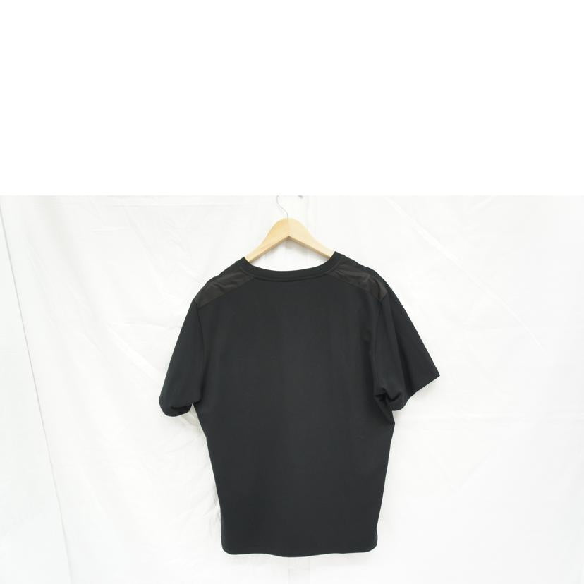 ＰＲＡＤＡ プラダ/ＶネックＴシャツ　ＮＥＲＯ／ブラック/SJN251//Aランク/05