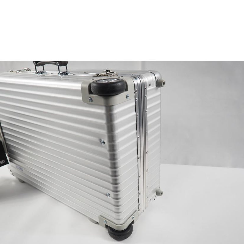 リモワ スーツケース RIMOWA CLASSIC FLIGHT 976.77 - 旅行用品