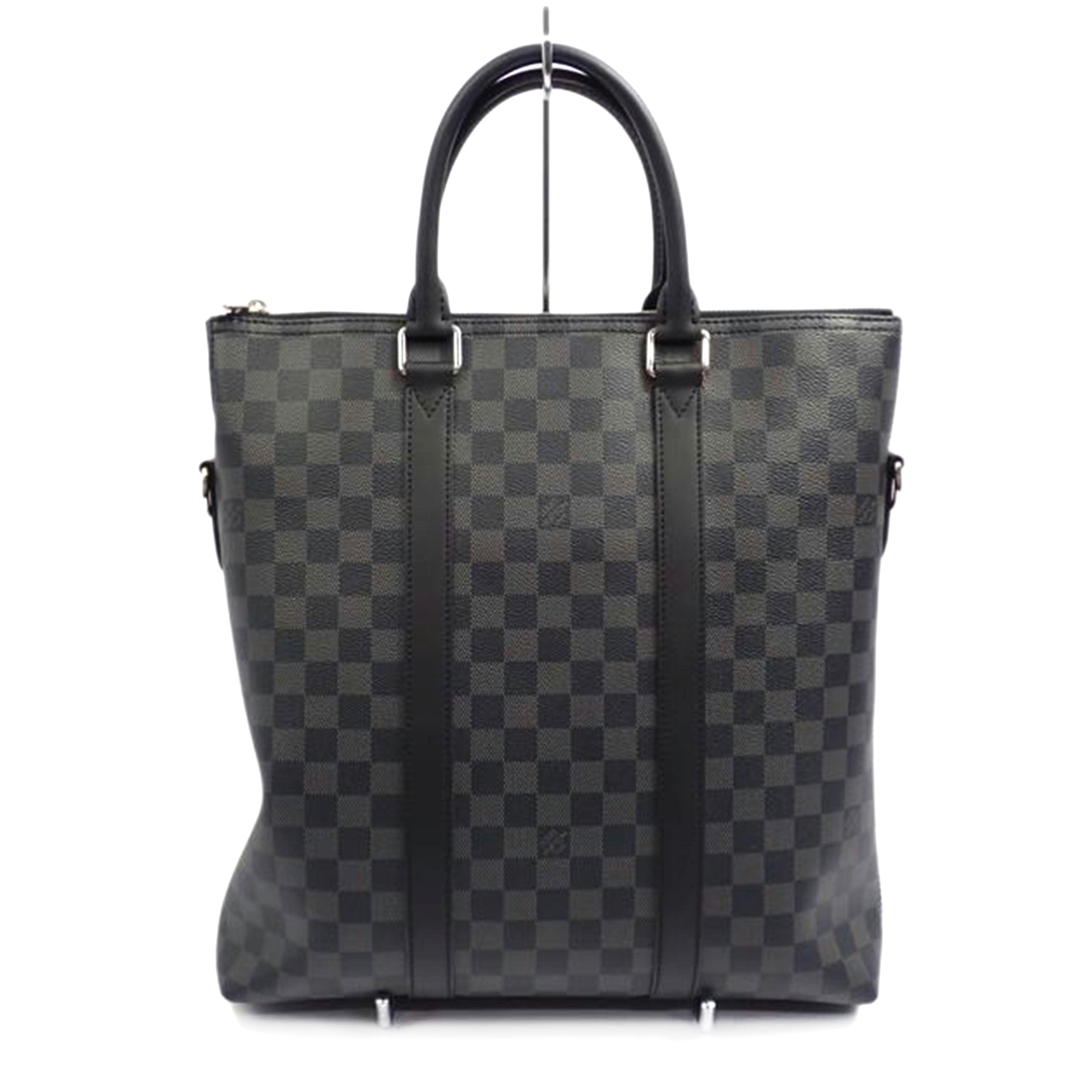 LOUIS VUITTON（ルイ・ヴィトン）ダミエ・グラフィット 商品一覧