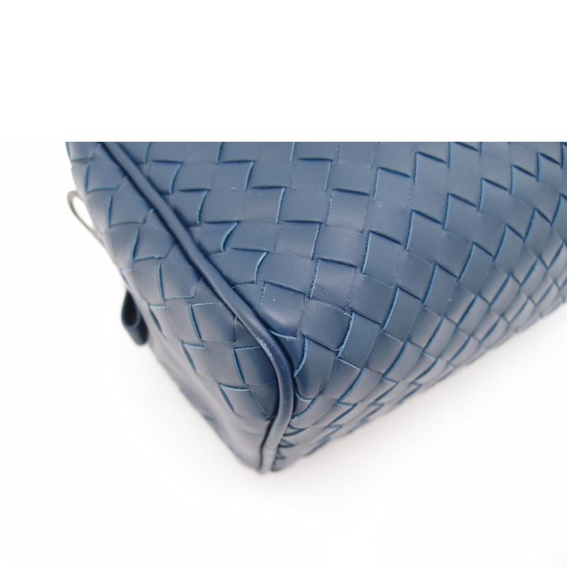 ＢＯＴＴＥＧＡ　ＶＥＮＥＴＡ ボッテガ・ヴェネタ　青　ポーチ　メンズ/イントレチャートセカンドバック／ブルー//Aランク/69