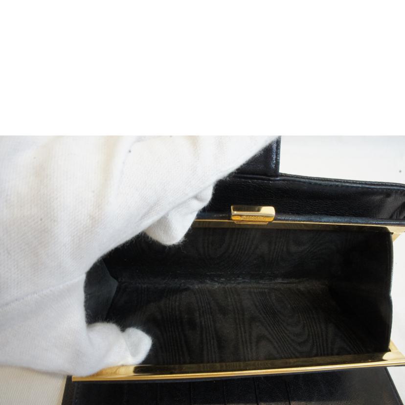 ＣＨＡＮＥＬ シャネル/キャビアスキンガマ口長財布Ｇ金具//ｼｰﾙ*/Bランク/92