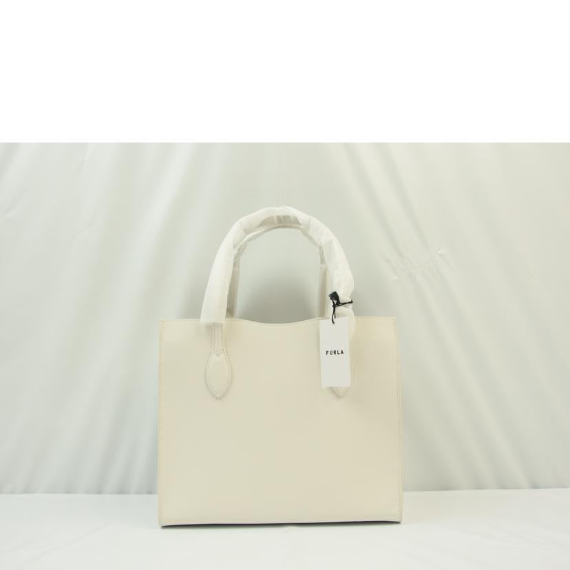 FURLA フルラ/ERA/Mサイズ/TALCO/ホワイト/WB00449/166***/ブランドバック/SAランク/83【中古】