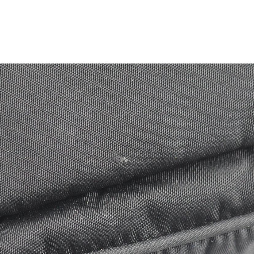 ＰＲＡＤＡ　 プラダ/ショルダーバッグ　ナイロン/BT0693//Bランク/79