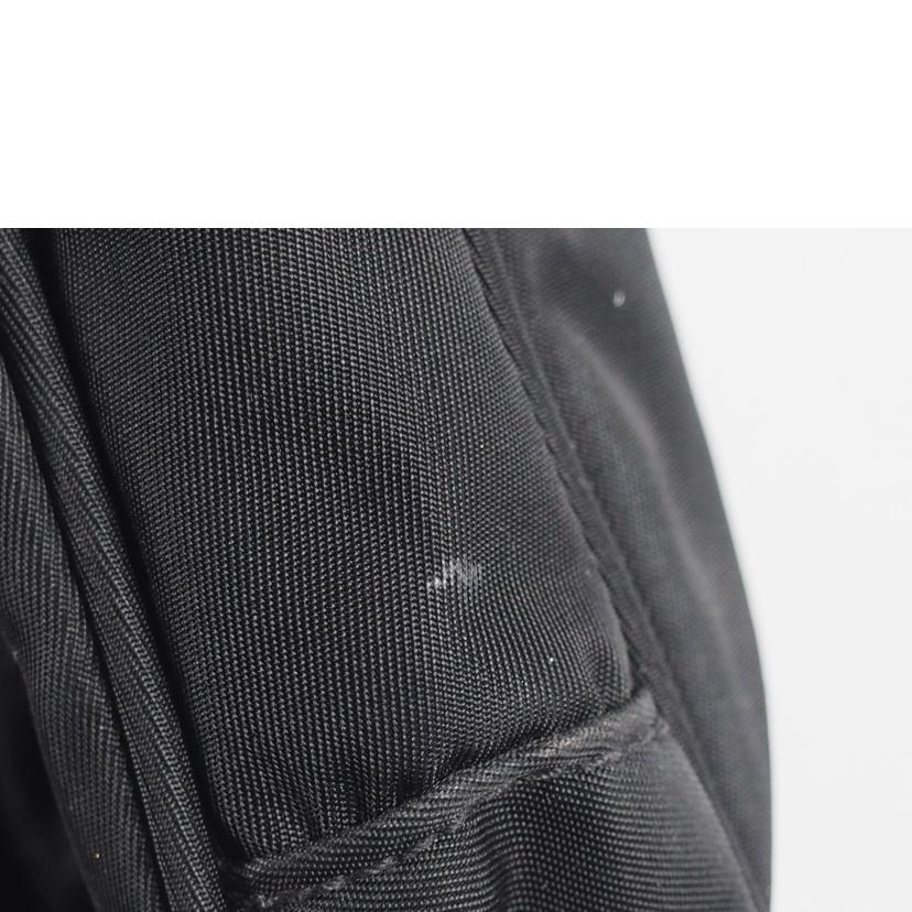 ＰＲＡＤＡ　 プラダ/ショルダーバッグ　ナイロン/BT0693//Bランク/79