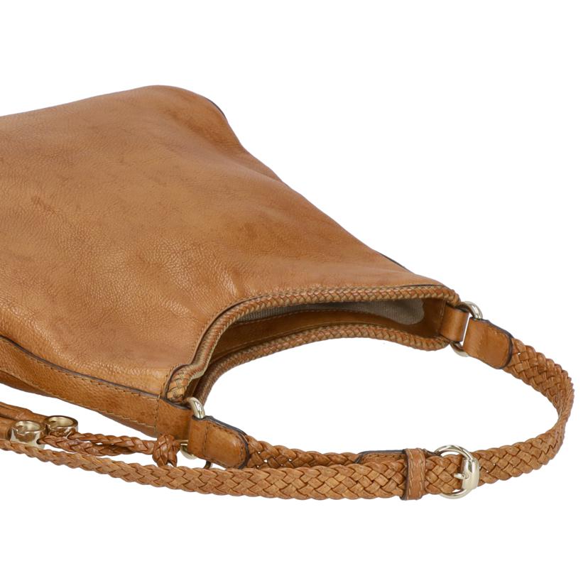 ＧＵＣＣＩ ｸﾞｯﾁ/ワンショルダーバッグ／レザー/257026//524***/Bランク/75