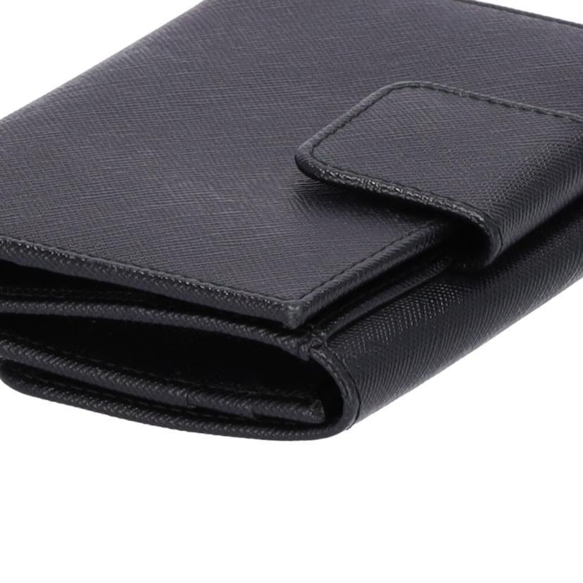 ＰＲＡＤＡ プラダ　財布　コンパクトウォレット　レディース　ブラック　ゴールド/サフィアーノ二つ折り財布//203/ABランク/75