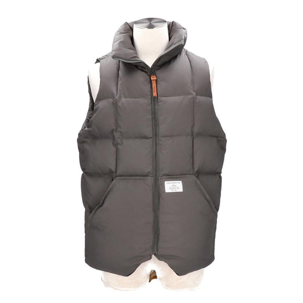 メンズStussy By Holden Packable Down Vest 赤茶 L - benjaminstrategy.co